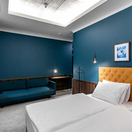 Palatinus Boutique Hotel 4*